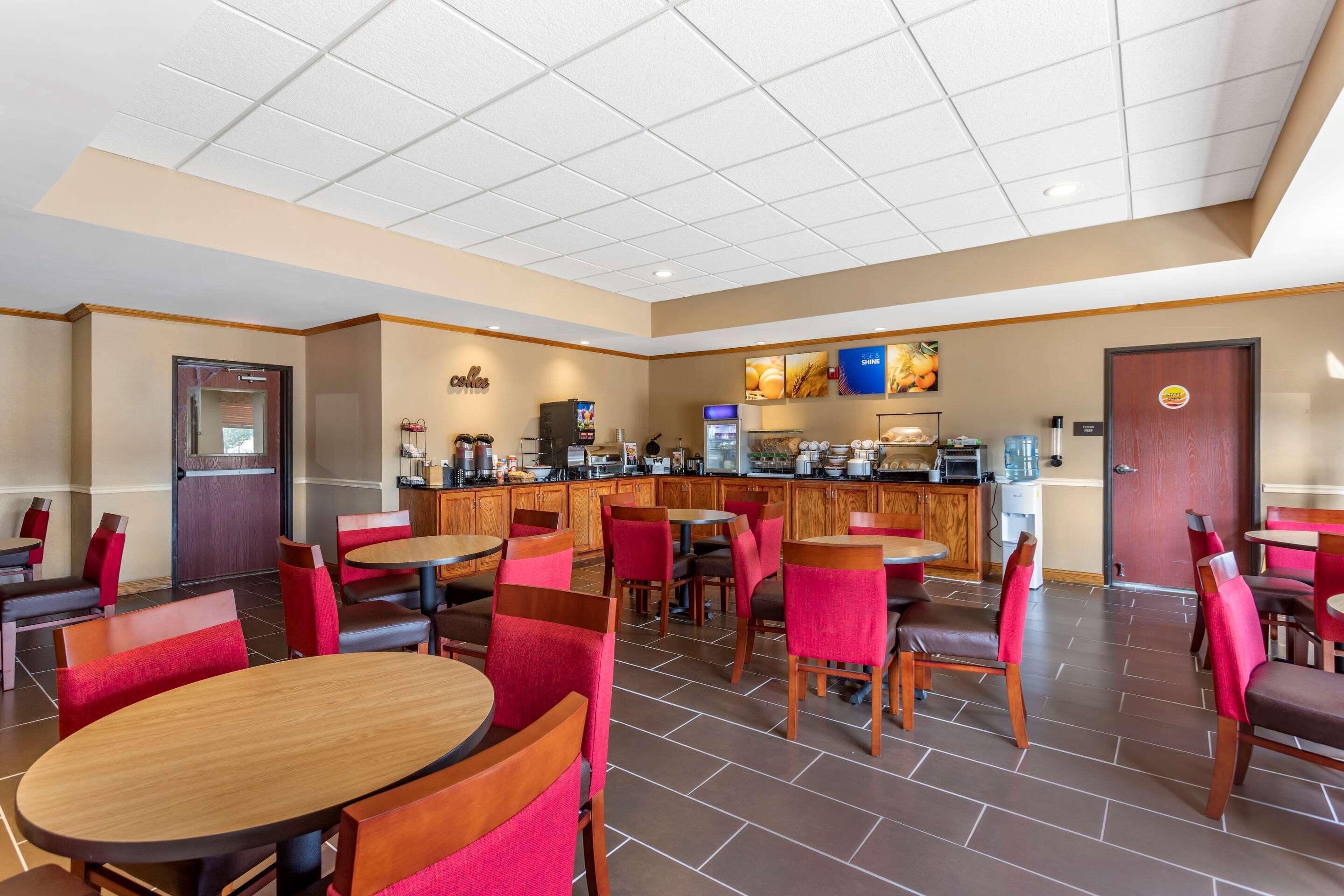 Comfort Inn & Suites Carbondale Exterior foto